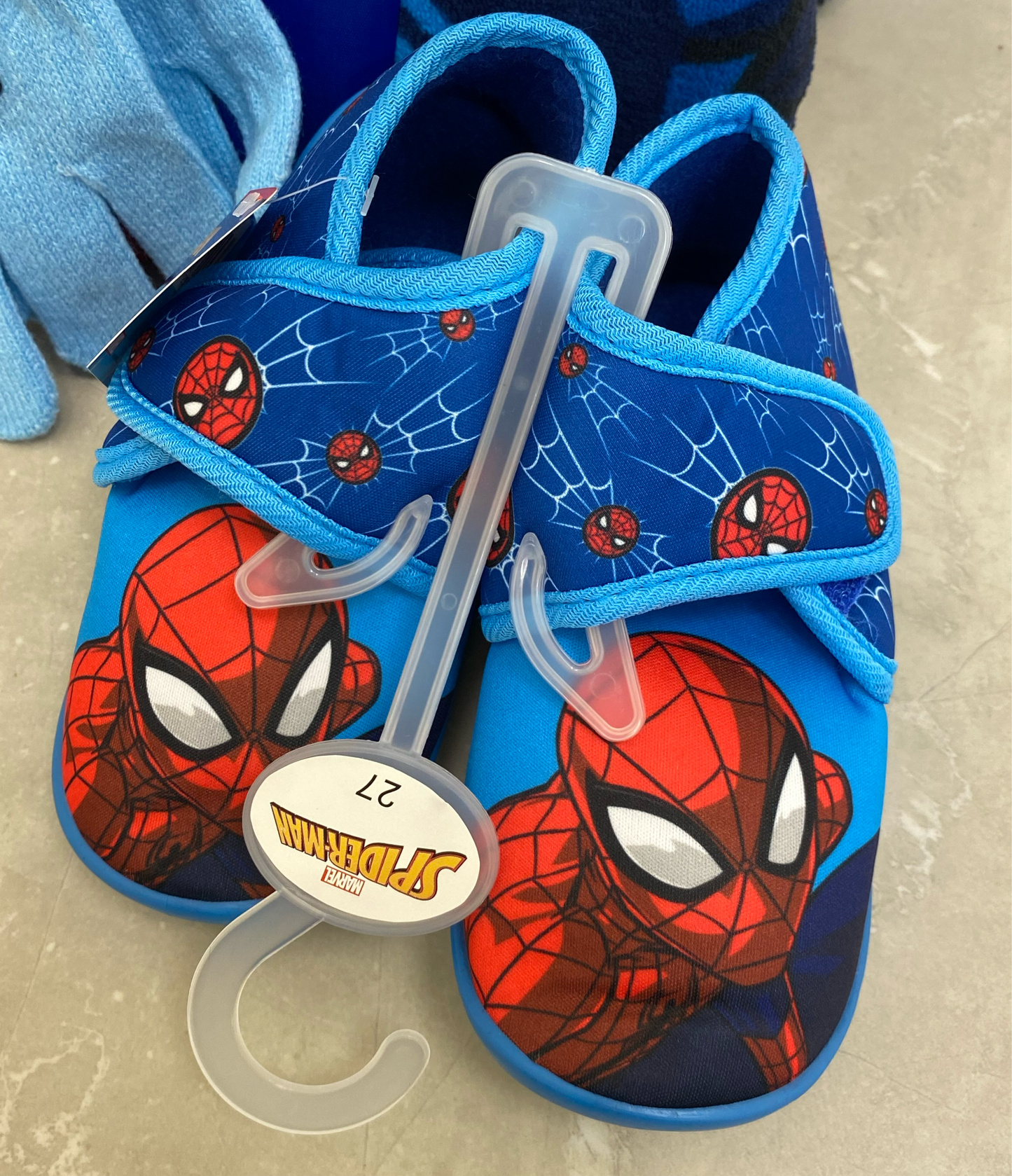 كالوشات spiderman
